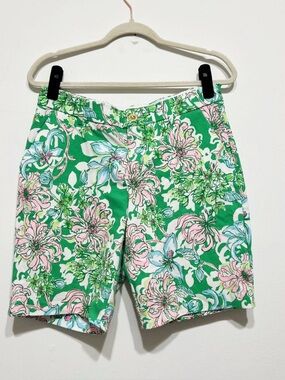 Lilly Pulitzer Natia 9” stretch golf walking shorts spearmint blossom views 6